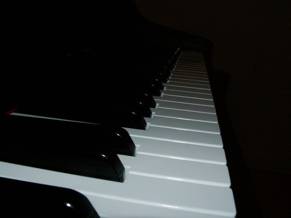 570_piano